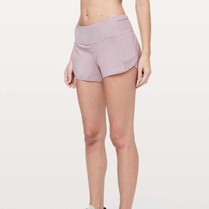 Lululemon mesh over miles 3” in powdered mauve size 6